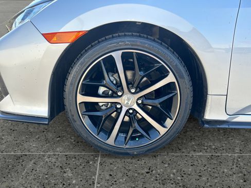 Used 2020 Honda Civic Sport image 14