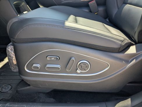 New 2026 Hyundai Palisade Calligraphy FWD image 26