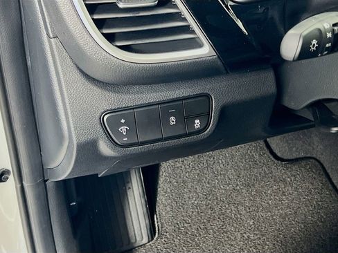 New 2026 Kia Seltos S FWD image 10