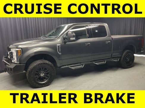 Used 2018 Ford F250 XLT AWD/4WD image 2
