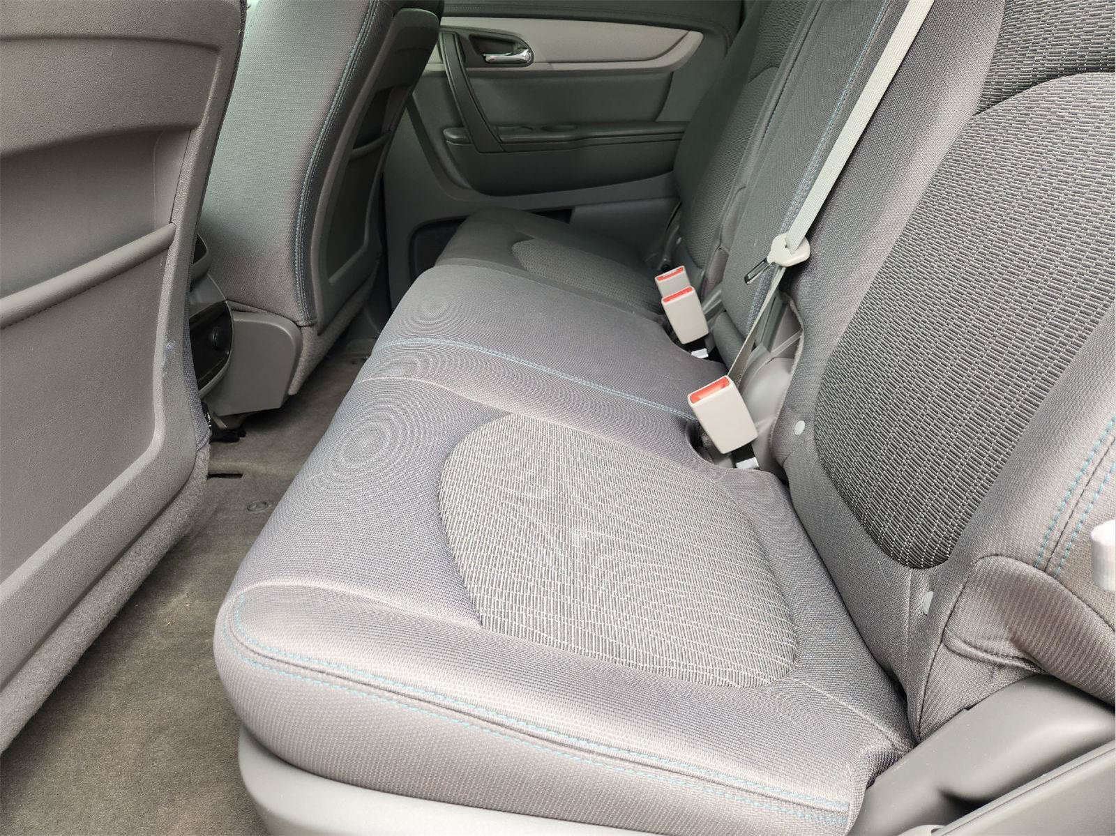 Used 2017 Chevrolet Traverse LS FWD image 29
