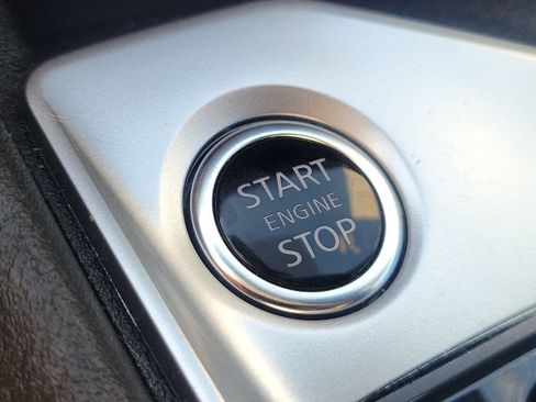 Used 2025 Nissan Altima 2.5 SV FWD image 27