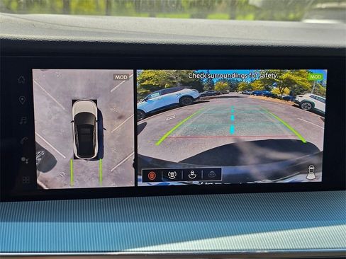 New 2025 Nissan Murano SL image 15