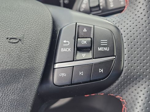 Used 2023 Ford Escape ST-Line image 22