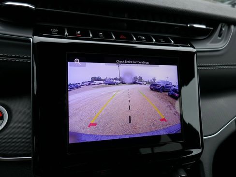 New 2025 Jeep Grand Cherokee Laredo X image 18