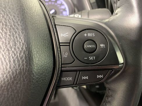 Used 2024 Toyota Camry SE image 22