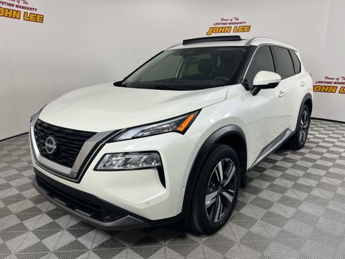 Used 2023 Nissan Rogue SL w/ SL Premium Package FWD image 1