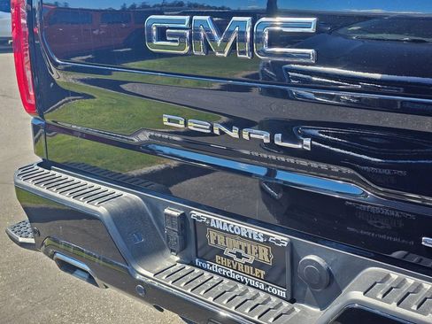 Used 2025 GMC Sierra 1500 Denali Ultimate AWD/4WD image 14