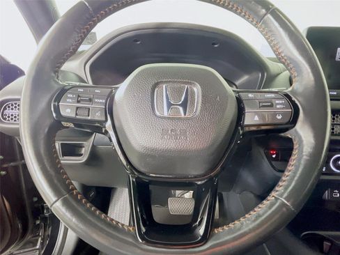 Used 2023 Honda HR-V Sport image 17