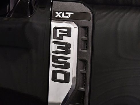 New 2026 Ford F350 XLT image 10