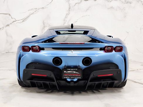 Used 2021 Ferrari SF90 Stradale AWD/4WD image 11