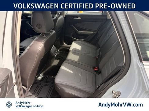 Used 2025 Volkswagen Jetta SEL FWD image 20