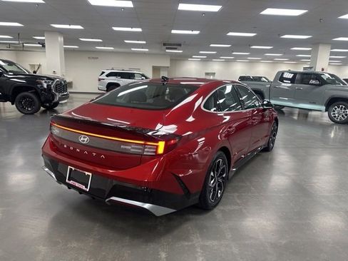 Used 2025 Hyundai Sonata SEL FWD image 7