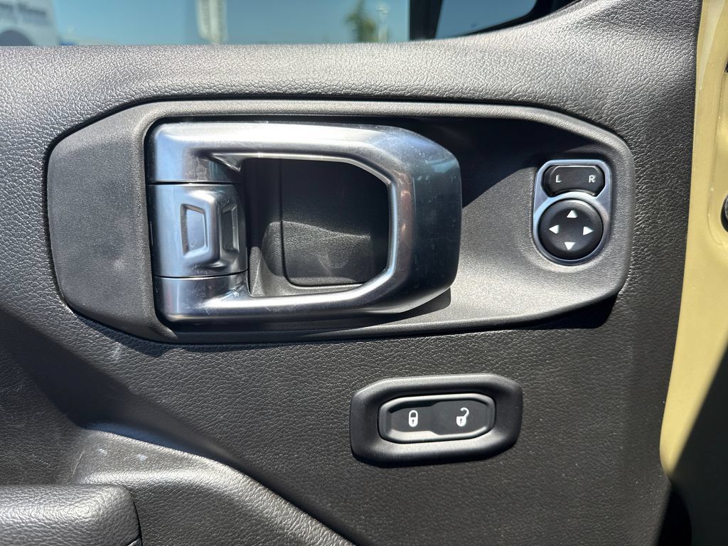 New 2025 Jeep Gladiator Sport AWD/4WD image 23
