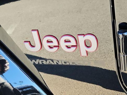 New 2026 Jeep Wrangler Unlimited Rubicon AWD/4WD image 45