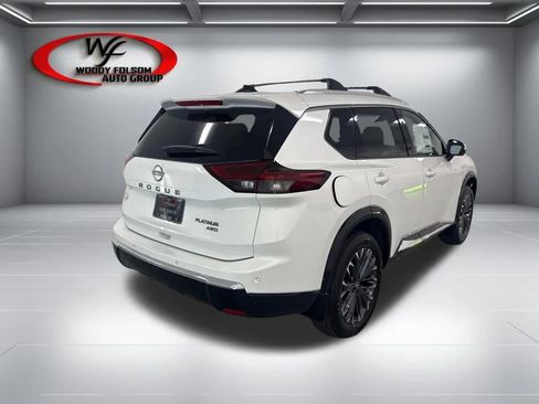 New 2026 Nissan Rogue Platinum AWD/4WD image 6