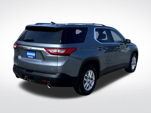 Used 2018 Chevrolet Traverse LT AWD/4WD image 6