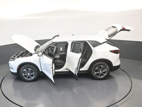 Used 2024 Chevrolet Blazer LT image 64