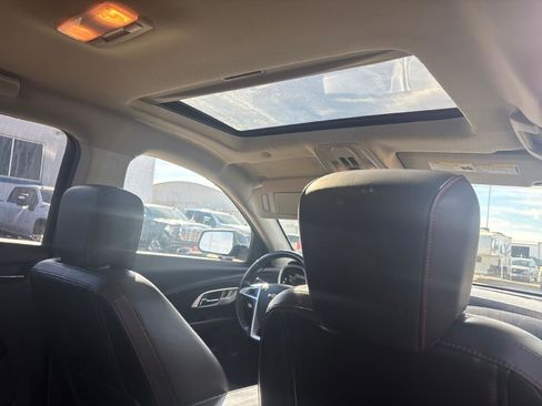 Used 2015 Chevrolet Equinox LT image 37