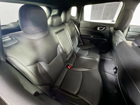 Used 2022 Jeep Compass Limited image 24