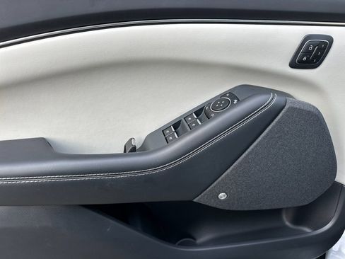 Used 2023 Ford Mustang Mach-E Premium RWD image 12