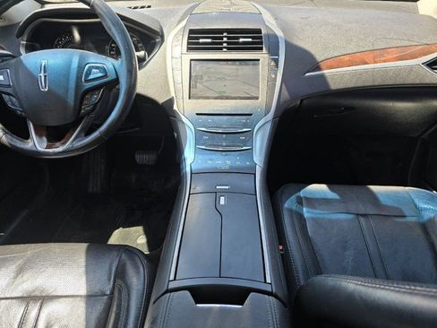 Used 2014 Lincoln MKZ AWD image 15