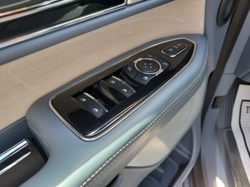 Certified 2024 Lincoln Navigator Black Label AWD/4WD image 13