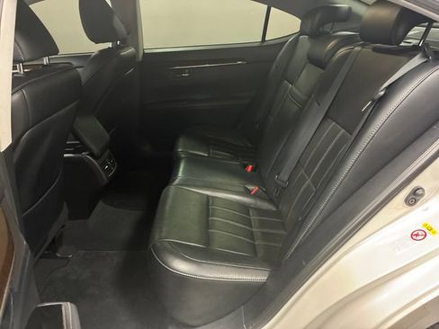 Used 2016 Lexus ES 350 FWD image 26