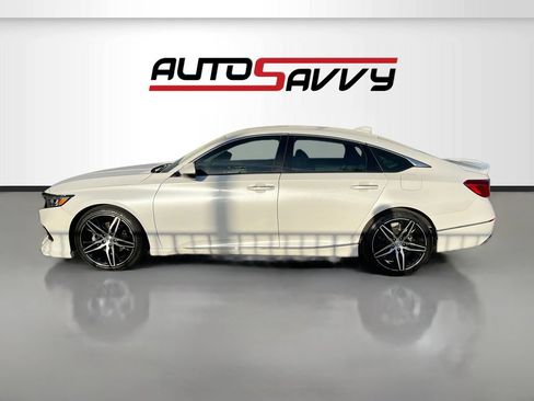 Used 2022 Honda Accord Touring image 4