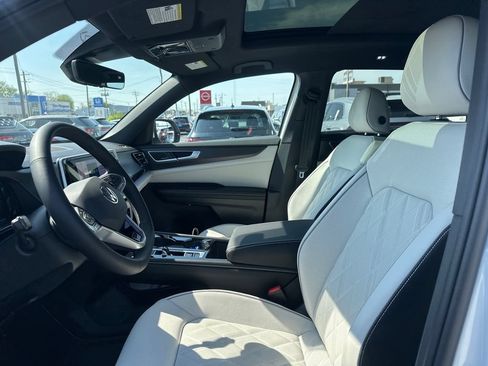 Used 2026 Volkswagen Atlas Cross Sport SEL Premium R-Line AWD/4WD image 12
