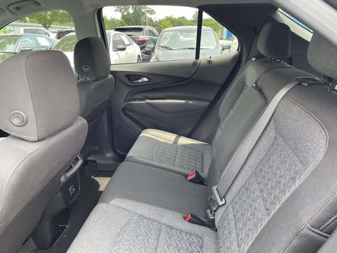Used 2023 Chevrolet Equinox LT FWD image 14