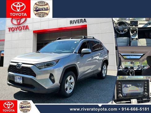 Used 2021 Toyota RAV4 XLE w/ Convenience Package AWD/4WD image 1