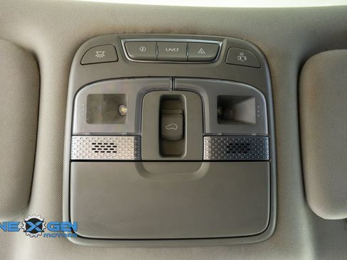 Used 2022 Kia Telluride S FWD image 21