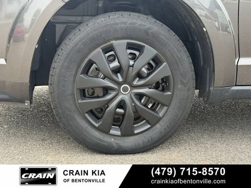 Used 2015 Dodge Journey American Value Package w/ Flexible Seating Group FWD image 35