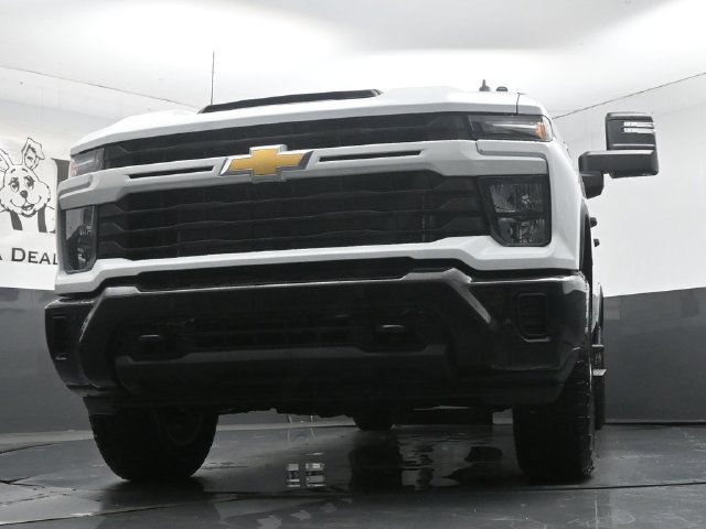 New 2026 Chevrolet Silverado 2500 Custom w/ Custom Value Package AWD/4WD image 34