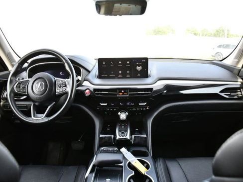 Used 2024 Acura MDX SH-AWD w/ Technology Package image 17