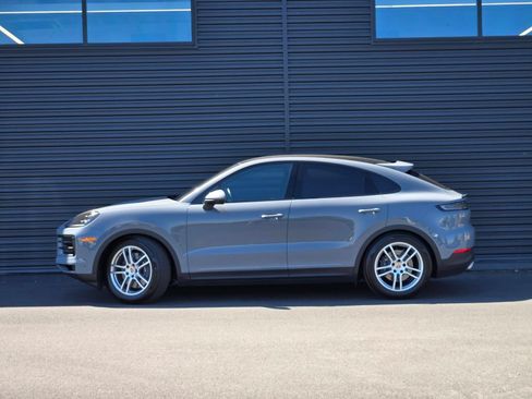 New 2026 Porsche Cayenne Coupe AWD/4WD image 3