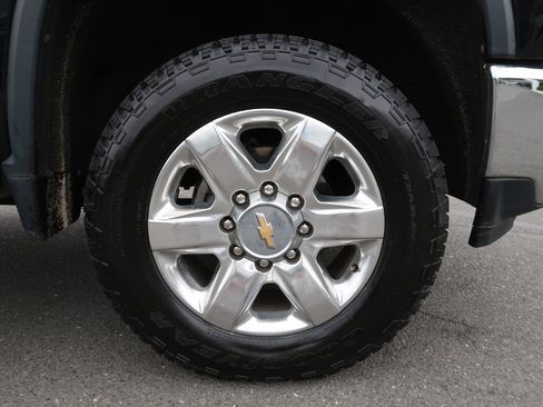 Used 2021 Chevrolet Silverado 2500 LTZ w/ LTZ Plus Package AWD/4WD image 48
