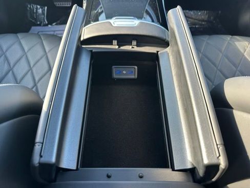 Used 2025 Mercedes-Benz S 580 4MATIC Sedan image 39