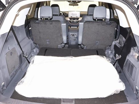 New 2026 Ford Explorer Active w/ Active Comfort Package image 29