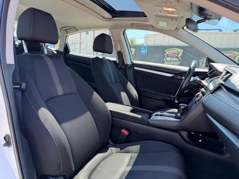 Used 2019 Honda Civic EX image 22