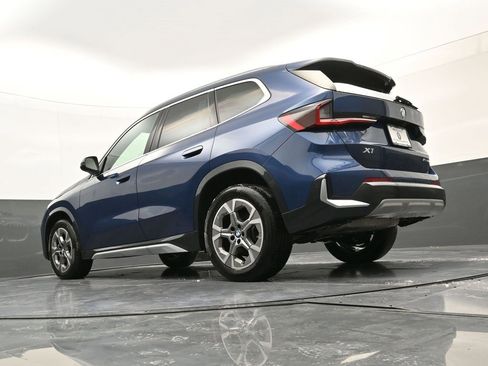 New 2025 BMW X1 xDrive28i w/ Premium Package image 27