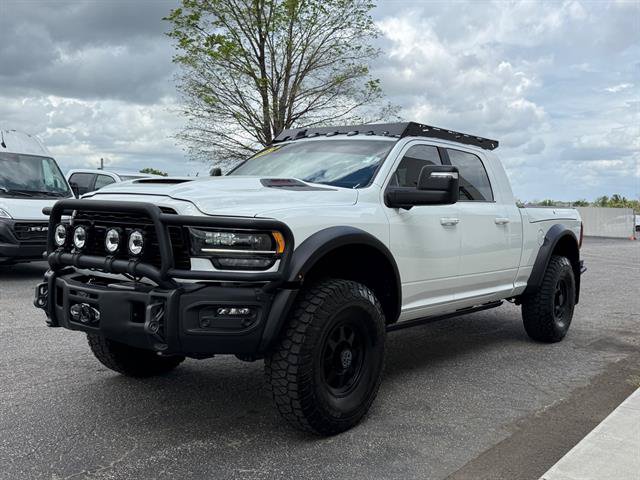 Used 2023 RAM 2500 Limited AWD/4WD image 7