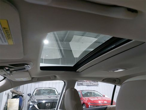 New 2025 Subaru Legacy Limited image 30