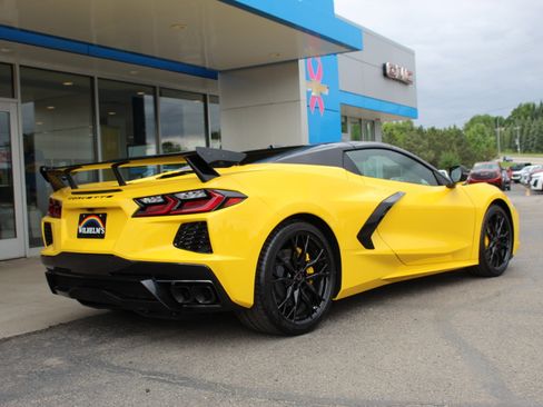 New 2026 Chevrolet Corvette Stingray Preferred Conv w/ Battery Protection Package RWD image 3