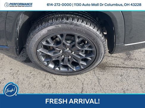 Used 2024 Jeep Grand Cherokee L Summit w/ High Altitude Package image 11