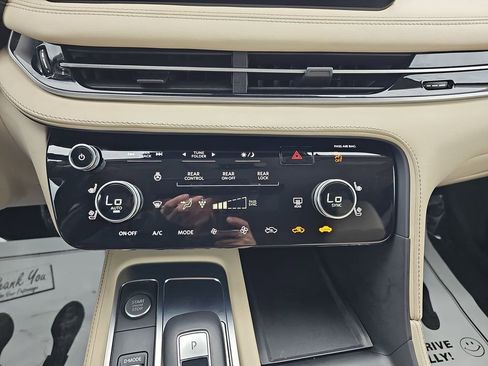 Used 2023 INFINITI QX60 Sensory w/ Cargo Package AWD/4WD image 30