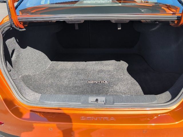 Certified 2024 Nissan Sentra SR w/ SR Premium Package FWD image 5