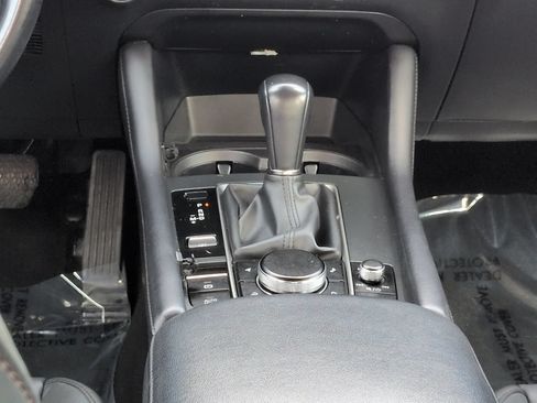 Used 2023 MAZDA MAZDA3 s FWD image 18