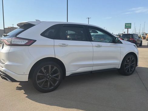 Used 2015 Ford Edge Sport w/ Equipment Group 401A AWD/4WD image 24